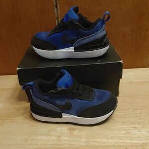 Nike Waffle One Electric Blue Kids Sneakers in Blue and Black 6c